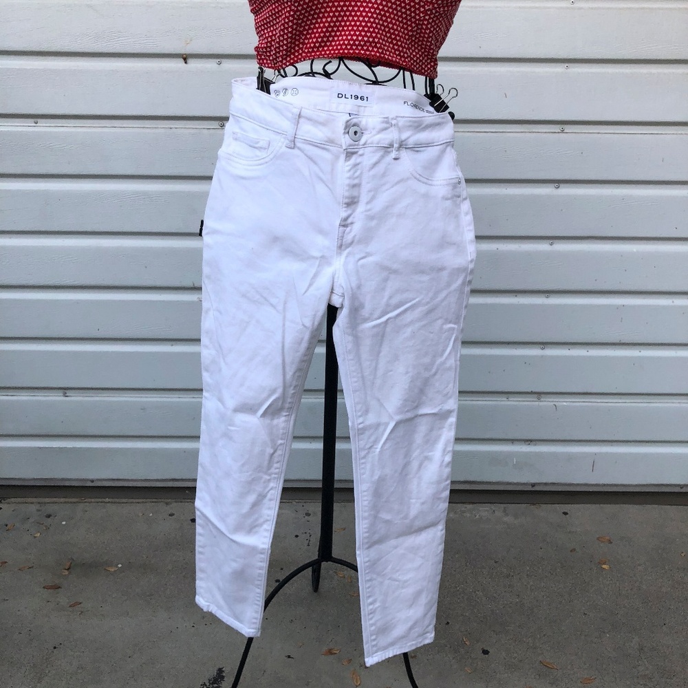 DL1961 White Jeans